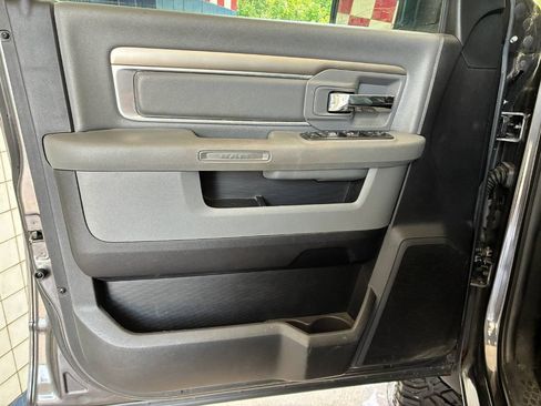 Used 2017 RAM 1500 Big Horn AWD/4WD image 11