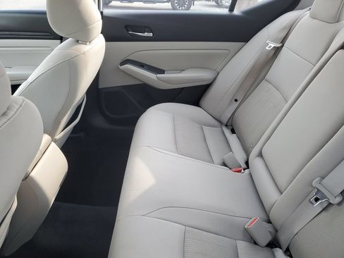 Used 2020 Nissan Altima 2.5 S FWD image 10