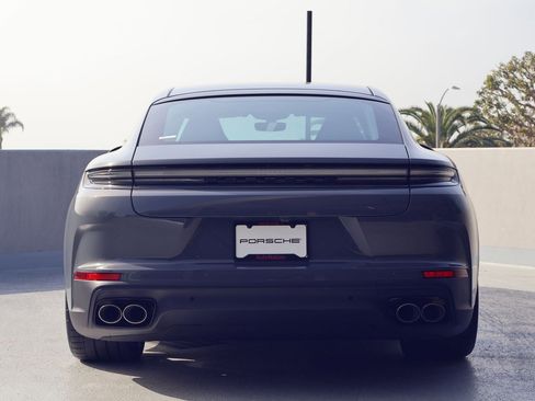 New 2026 Porsche Panamera image 10