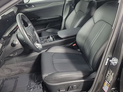 Used 2025 Kia K5 EX image 18