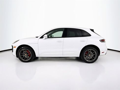 Used 2022 Porsche Macan S image 2