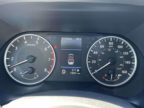 Used 2025 Nissan Sentra S image 23