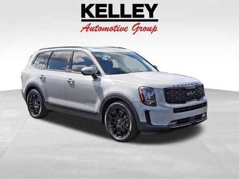 Used 2022 Kia Telluride SX w/ Nightfall Edition Package AWD/4WD image 1