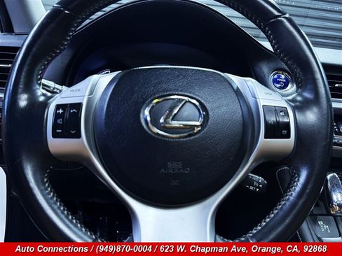 Used 2013 Lexus CT 200h FWD image 13