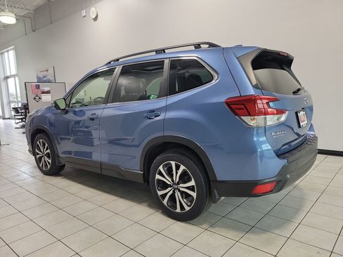 Used 2023 Subaru Forester Limited AWD/4WD image 9