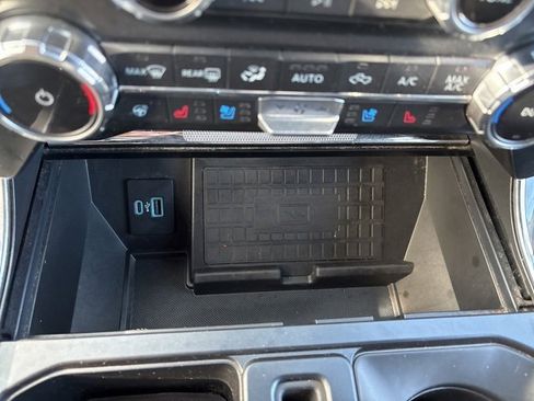 Certified 2022 Ford F150 Lariat w/ Equipment Group 502A High image 33