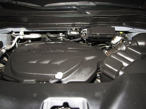 Certified 2022 Honda Pilot Sport image 21