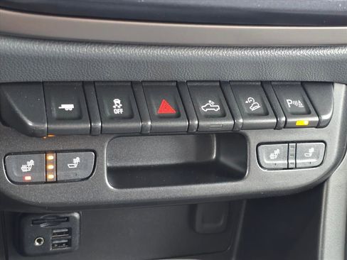 Used 2019 Chevrolet Colorado Z71 image 15