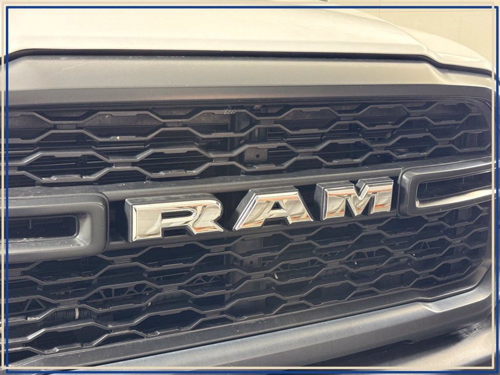 Used 2022 RAM 2500 Tradesman AWD/4WD image 4
