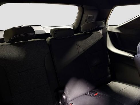 New 2026 Chevrolet Traverse LT w/ LPO, Floor Liner Package image 31