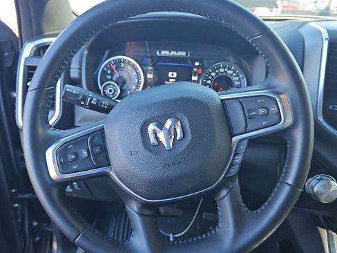 Used 2023 RAM 1500 Laramie AWD/4WD image 7