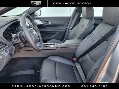 New 2025 Cadillac CT4 Premium Luxury image 9