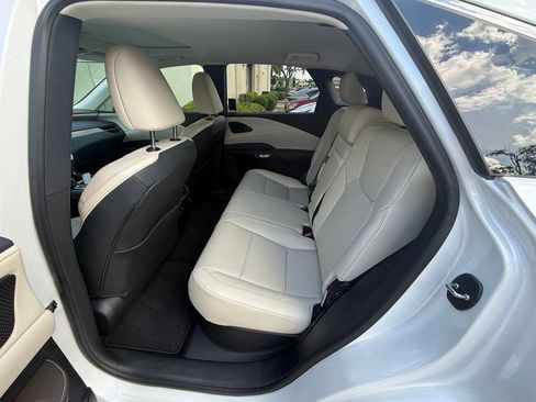 Certified 2024 Lexus RX 350 Premium Plus w/ Convenience Package FWD image 11