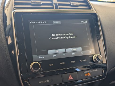 Used 2023 Mitsubishi Outlander Sport SE AWD/4WD image 27