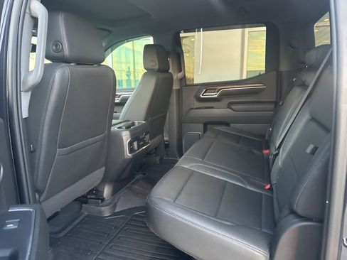 Used 2022 GMC Sierra 1500 SLT image 10