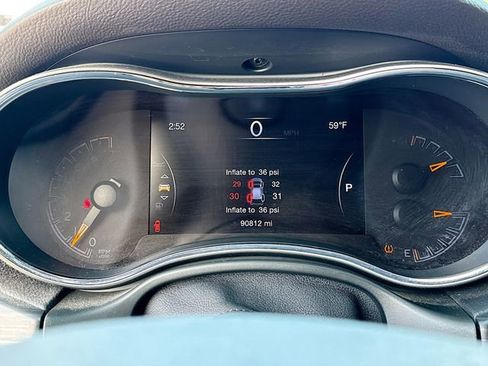 Used 2020 Jeep Grand Cherokee Limited RWD image 40