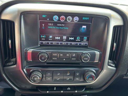 Used 2019 Chevrolet Silverado 1500 LT AWD/4WD image 21
