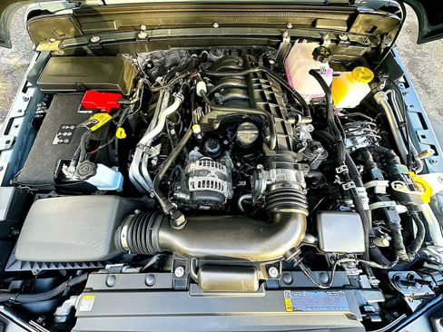 New 2026 Jeep Gladiator Sport image 18