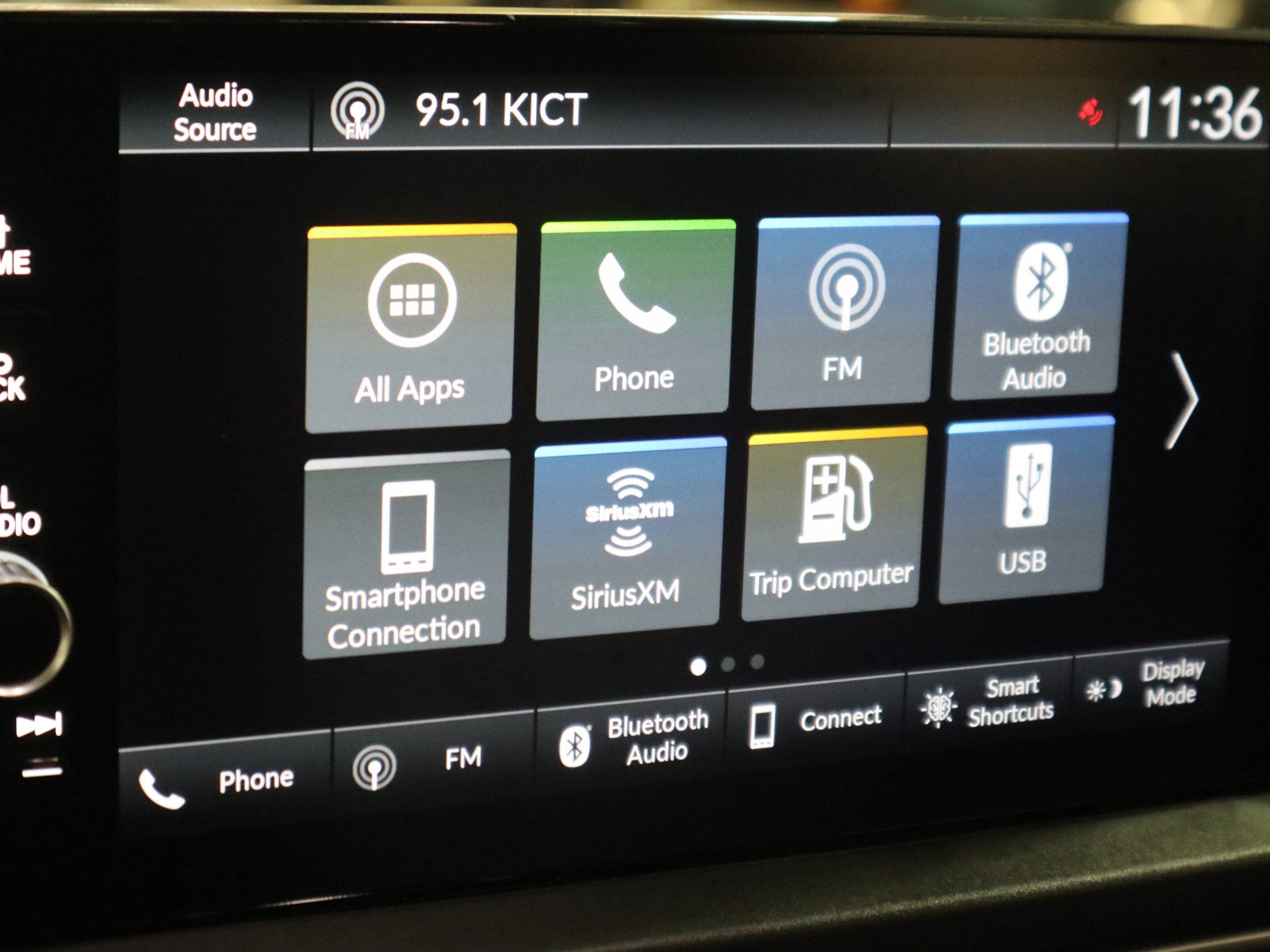 Used 2025 Honda Pilot EX-L image 25