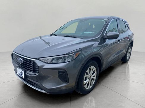 Used 2023 Ford Escape Active w/ Tech Pack #2 image 31