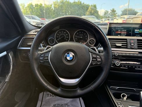 Used 2017 BMW 330i Sedan RWD image 22