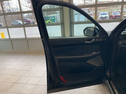 Used 2024 Hyundai Palisade Calligraphy image 12