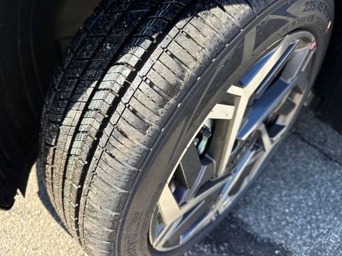 New 2026 Hyundai Kona SEL Premium image 5