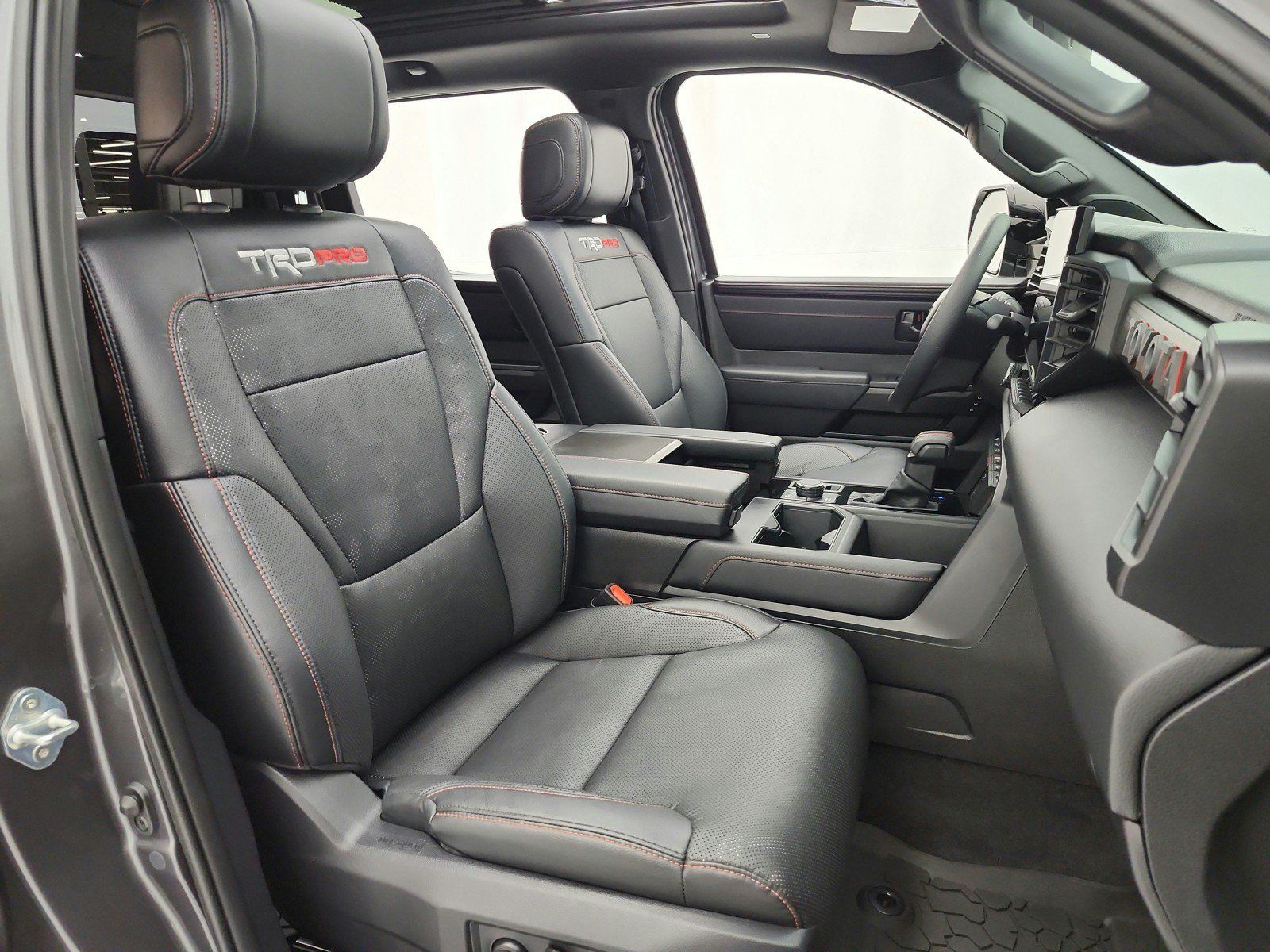 Used 2025 Toyota Tundra TRD Pro w/ Tow Tech Package AWD/4WD image 20