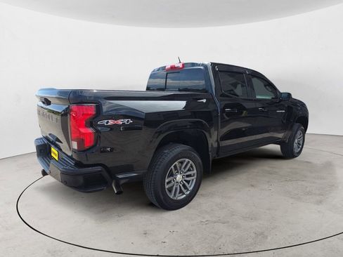 Certified 2023 Chevrolet Colorado LT w/ LT Convenience Package II AWD/4WD image 5