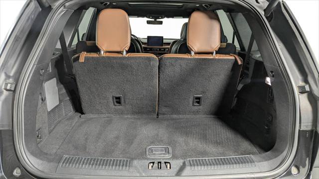Used 2020 Lincoln Aviator Grand Touring w/ Equipment Group 302A AWD/4WD image 21