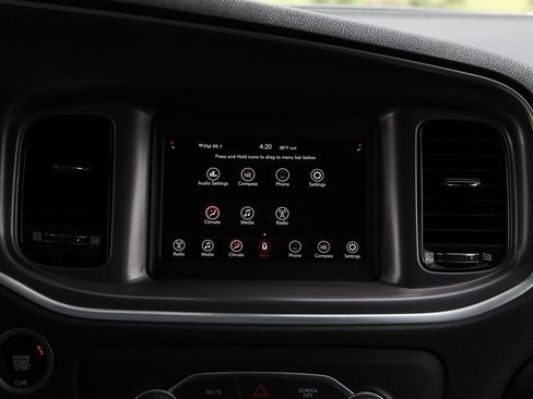Used 2020 Dodge Charger SXT w/ Blacktop Package RWD image 17