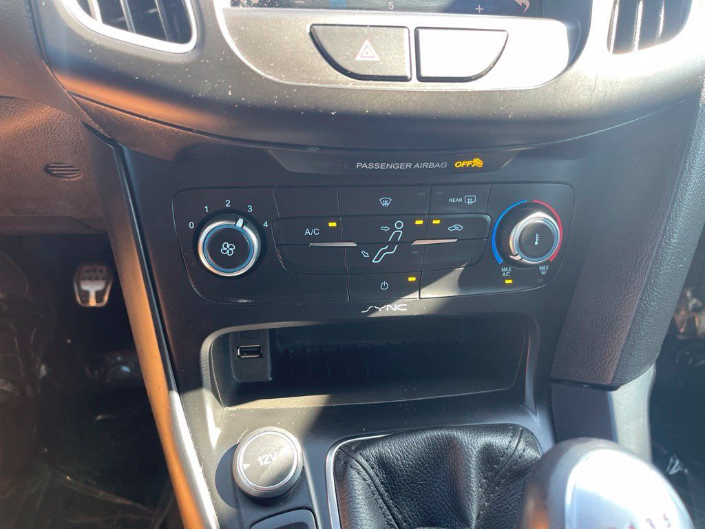 Used 2015 Ford Focus ST FWD image 22