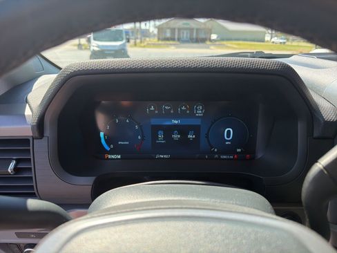 Used 2025 Ford F150 XLT w/ Equipment Group 301A Standard image 9