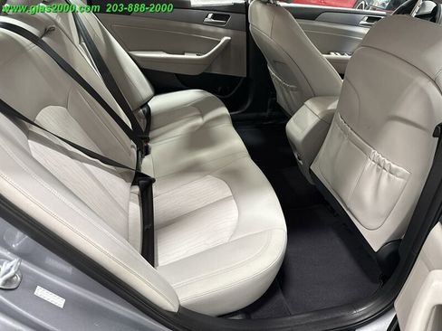 Used 2016 Hyundai Sonata SE image 10