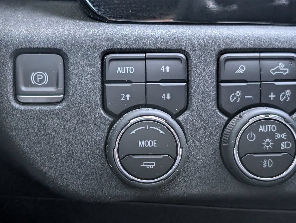 Used 2023 Chevrolet Silverado 1500 RST w/ RST All Star Premium Package AWD/4WD image 27