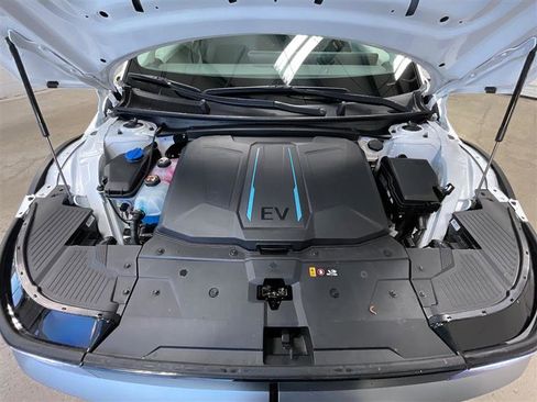Used 2024 Hyundai Ioniq 5 SEL RWD image 29