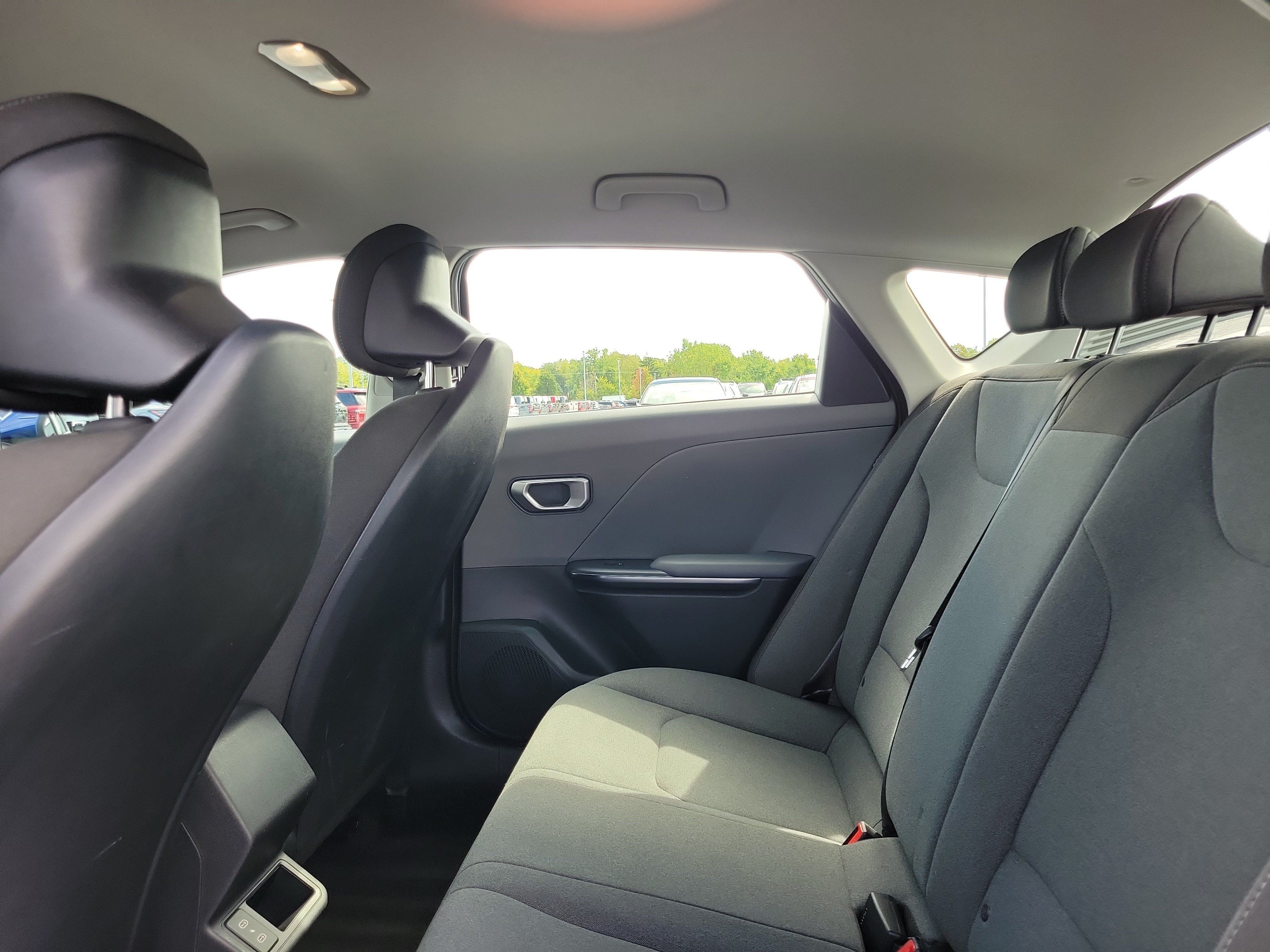 Used 2025 Kia K4 FWD image 11