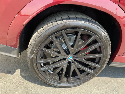 New 2026 BMW X6 xDrive40i w/ Climate Comfort Package image 23