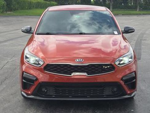 Used 2020 Kia Forte GT image 11