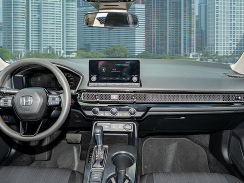 Used 2025 Honda Civic LX image 21