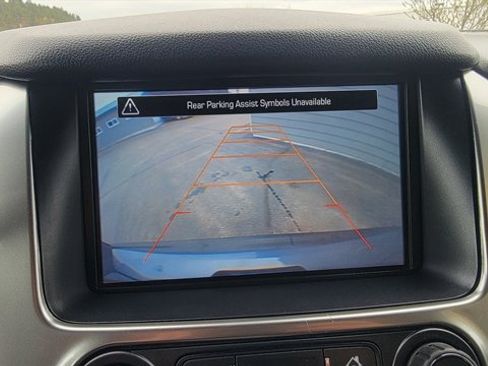 Used 2016 Chevrolet Suburban LT w/ Luxury Package image 27