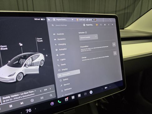 Used 2021 Tesla Model 3 Standard Range Plus image 58