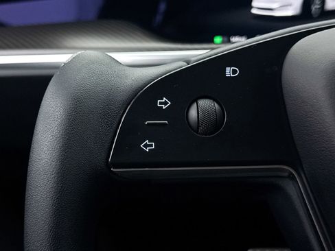 Used 2021 Tesla Model S Plaid image 37