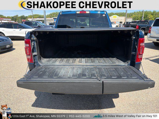 Used 2021 RAM 1500 Laramie AWD/4WD image 4
