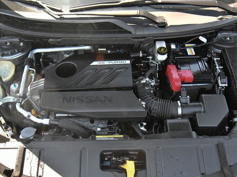 Used 2025 Nissan Rogue SV w/ SV Premium Package FWD image 50