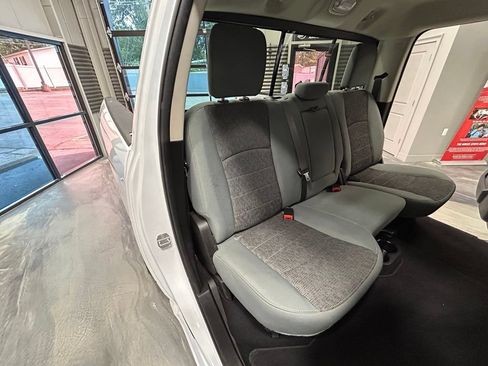 Used 2019 RAM 1500 Big Horn AWD/4WD image 5