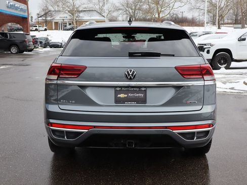 Used 2020 Volkswagen Atlas Cross Sport SEL Premium R-Line image 38