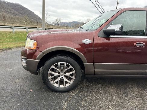 Used 2016 Ford Expedition King Ranch image 9