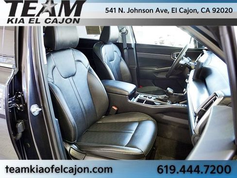 Certified 2025 Kia Sorento S w/ Panoramic Sunroof Package image 12