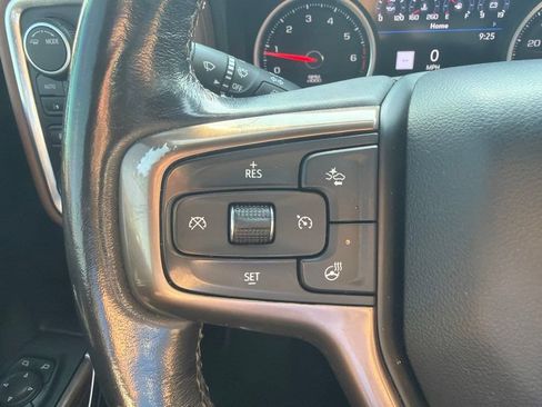 Used 2020 Chevrolet Silverado 2500 High Country w/ Technology Package AWD/4WD image 10